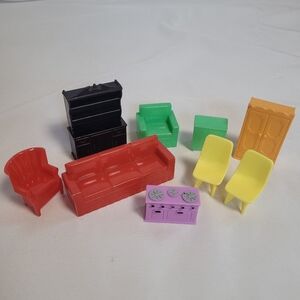 Vintage 1950's Miniature Dollhouse Plastic Furniture Lot of 9 Pieces